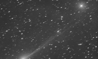 NASA công bố ảnh cận cảnh sao chổi hiếm gặp, bác tin đồn về người ngoài hành tinh