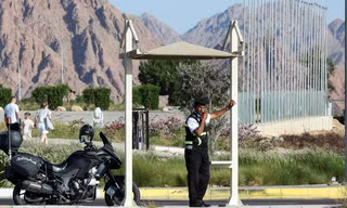 Ba nhà ngoại giao Qatar thiệt mạng vì lật xe