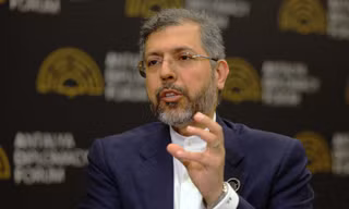 Iran chưa sẵn sàng đàm phán lần hai với Mỹ, tuyên bố không bàn giao vật liệu hạt nhân