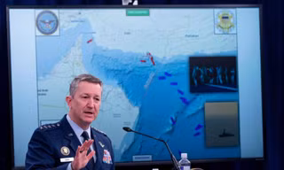 Bế tắc với Iran, Mỹ mở mặt trận mới khắp đại dương