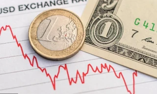 Giá USD giảm thê thảm sau phát biểu của Tổng thống Mỹ Trump