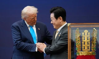 Tổng thống Hàn Quốc đề nghị Mỹ cho phép dùng nhiên liệu hạt nhân tàu ngầm