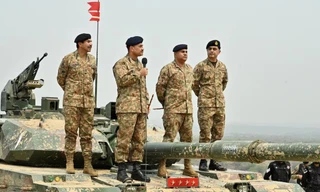 Tướng quyền lực nhất Pakistan khó xử vì kế hoạch của Tổng thống Mỹ Trump