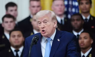 Tổng thống Mỹ Trump ra tối hậu thư với Iran