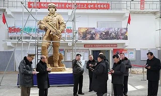 Chủ tịch Kim Jong Un chỉ đạo tạc tượng lính Triều Tiên hy sinh ở Ukraine