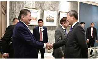 Thái Lan và Campuchia đồng ý ngừng bắn vô điều kiện