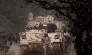 Mỹ tính chuyện rút bớt quân khỏi châu Âu giữa cơn bực bội với NATO