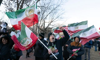 Tổng thống Mỹ Trump tạm hoãn hành động quân sự để chờ phản ứng của Iran