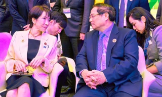 Thủ tướng Phạm Minh Chính mời tân Thủ tướng Nhật Bản Takaichi Sanae thăm Việt Nam