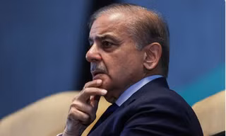 Những cuộc gọi dồn dập lúc nửa đêm để ‘tháo ngòi’ chiến tranh Mỹ - Iran