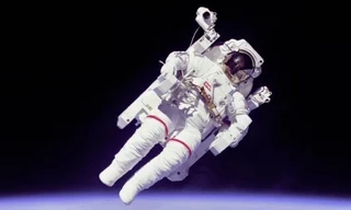 Não của phi hành gia thay đổi hình dạng khi vào không gian