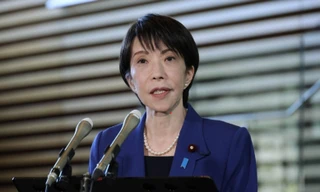 Trung Quốc cấm xuất khẩu hàng hóa lưỡng dụng sang Nhật Bản