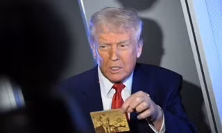 Luật sư của Đệ nhất phu nhân Mỹ ‘chê’ visa thẻ vàng của Tổng thống Trump