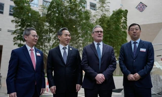 Thủ tướng Anh nói ‘không thể vùi đầu vào cát’ sau cảnh báo của Tổng thống Trump