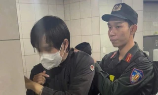 Lời kể của nhân chứng vụ cô gái bị sàm sỡ trên metro TPHCM; Cầu đổ sập ở Đồng Nai