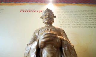 Đại diện Sở Văn hóa và Thể thao TP.HCM cho biết các đơn vị đang phối hợp với các cơ quan chức năng và nhà sưu tập để bảo vệ, lưu giữ và phát huy giá trị của các bảo vật quốc gia.