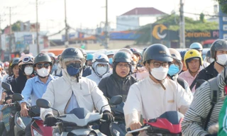 Vì sao TPHCM ngày càng ùn tắc