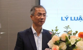 Thương cho văn học