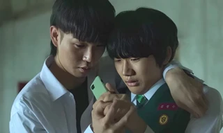 Các nhóm chat tra tấn tinh thần