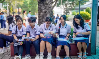 Nhiều trường học tại TPHCM đã quyết định lùi giờ vào lớp trong năm học 2025-2026. Ảnh: Phạm Nguyễn