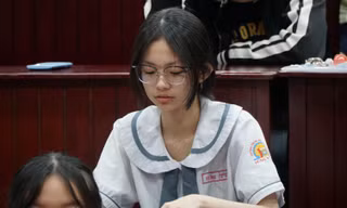 Đợt 1 kỳ thi Đánh giá năng lực của ĐH Quốc gia TPHCM vừa diễn ra với sự tham gia của hơn 137.000 thí sinh. Ảnh: Anh Nhàn