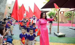 Học sinh TPHCM không đến trường trước 7 giờ sáng trong ngày khai giảng