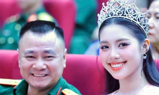 Tiết lộ lời nhắn của NSND Tự Long dành cho Á hậu Châu Anh