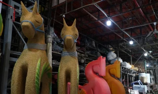 Đột nhập xưởng làm linh vật ngựa Đường hoa Nguyễn Huệ 2026