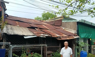 Cựu chiến binh được chương trình Chủ Nhật Đỏ sửa nhà khang trang: 'Tôi mừng không ngủ được'