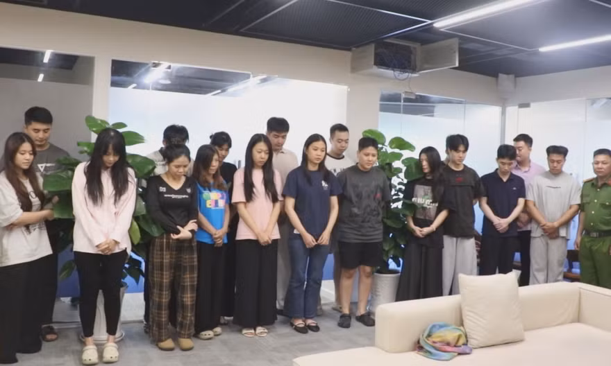 Trăn trở của các điều tra viên khi triệt phá đường dây lừa đảo du lịch ở TPHCM 
