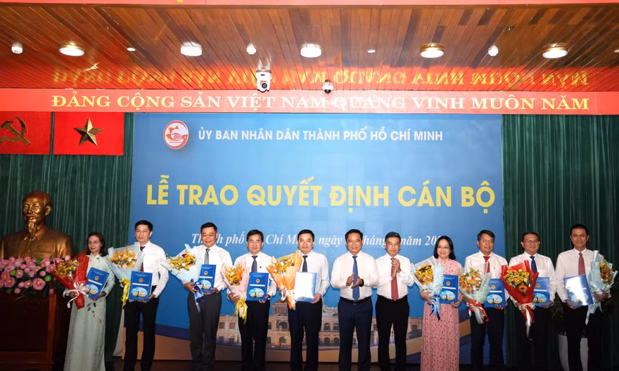 Bổ nhiệm Giám đốc Sở Dân tộc và Tôn giáo, Khoa học và Công nghệ TPHCM