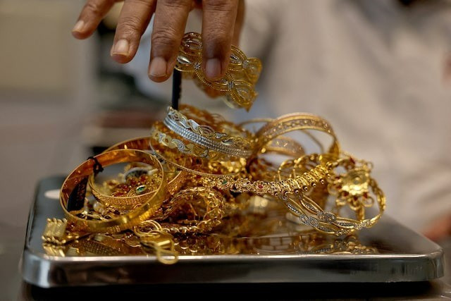 Giá vàng thế giới neo cao. ueqlqxaajfimdjberpgfrgiara-1.jpg