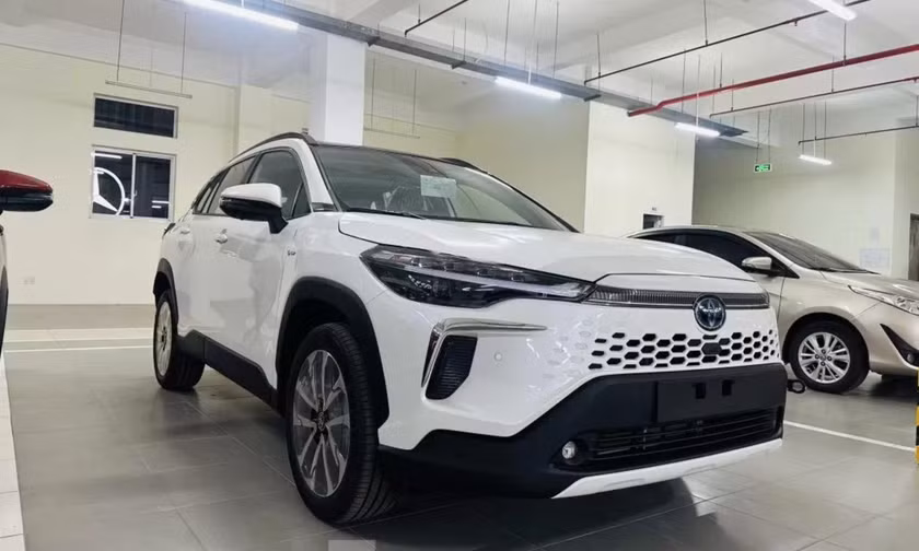 Tiêu thụ xe hybrid tăng mạnh tại Việt Nam