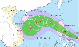 Áp thấp nhiệt đới mạnh lên thành bão, có thể gây mưa rất lớn cho miền Trung