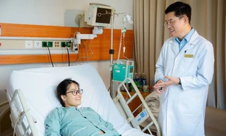 Hai người chồng hiến gan cứu vợ, khi tình yêu hóa thành sự sống