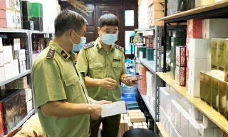 Siết chặt hậu kiểm mĩ phẩm: Nhiều sản phẩm vi phạm bị đình chỉ, thu hồi