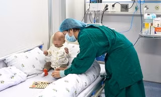 Thành tựu y khoa: Mắc bệnh hiếm hồi sinh nhờ ca ghép tế bào gốc