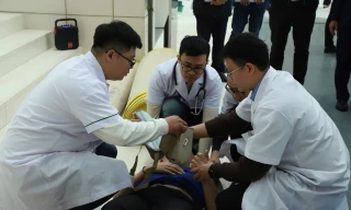 Bộ Y tế diễn tập 4 tình huống cấp cứu bảo đảm công tác y tế cho Đại hội XIV