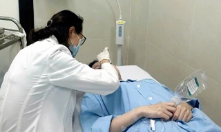 Biến chứng kinh hoàng vì làm đẹp