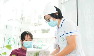 Chủ quan với bệnh thủy đậu, cô gái 19 tuổi nguy kịch