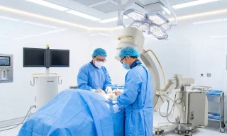 Điều trị ung thư, chạy thận không thu thêm phí ngoài BHYT tại bệnh viện tư