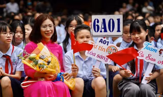 Lương giáo viên dự kiến tăng từ 2-7 triệu đồng/tháng