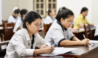 Thi tốt nghiệp THPT 2026: Giám thị chỉ coi thi một lần tại mỗi phòng