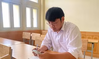 Thầy giáo tương lai thi tốt nghiệp THPT lần thứ 7 tiết lộ 'bí kíp' tránh mất điểm oan môn Toán