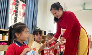 Lương của giáo viên phổ thông công lập dự kiến tăng cao nhất tới 17,6 triệu đồng