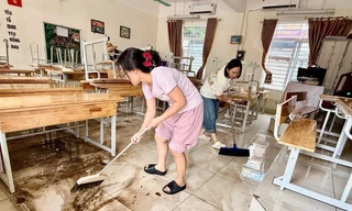 Trường học Hà Nội dạy trực tuyến và trực tiếp hôm nay