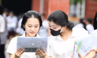 Thi tốt nghiệp THPT 2025: Lịch sử có 'mưa' điểm 10