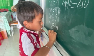 Gấp rút xây 100 trường nội trú ở các xã biên giới