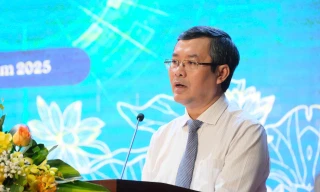 Thứ trưởng Bộ GD&ĐT Nguyễn Văn Phúc: Giải bài toán để nghiên cứu khoa học không chỉ nằm trên giấy