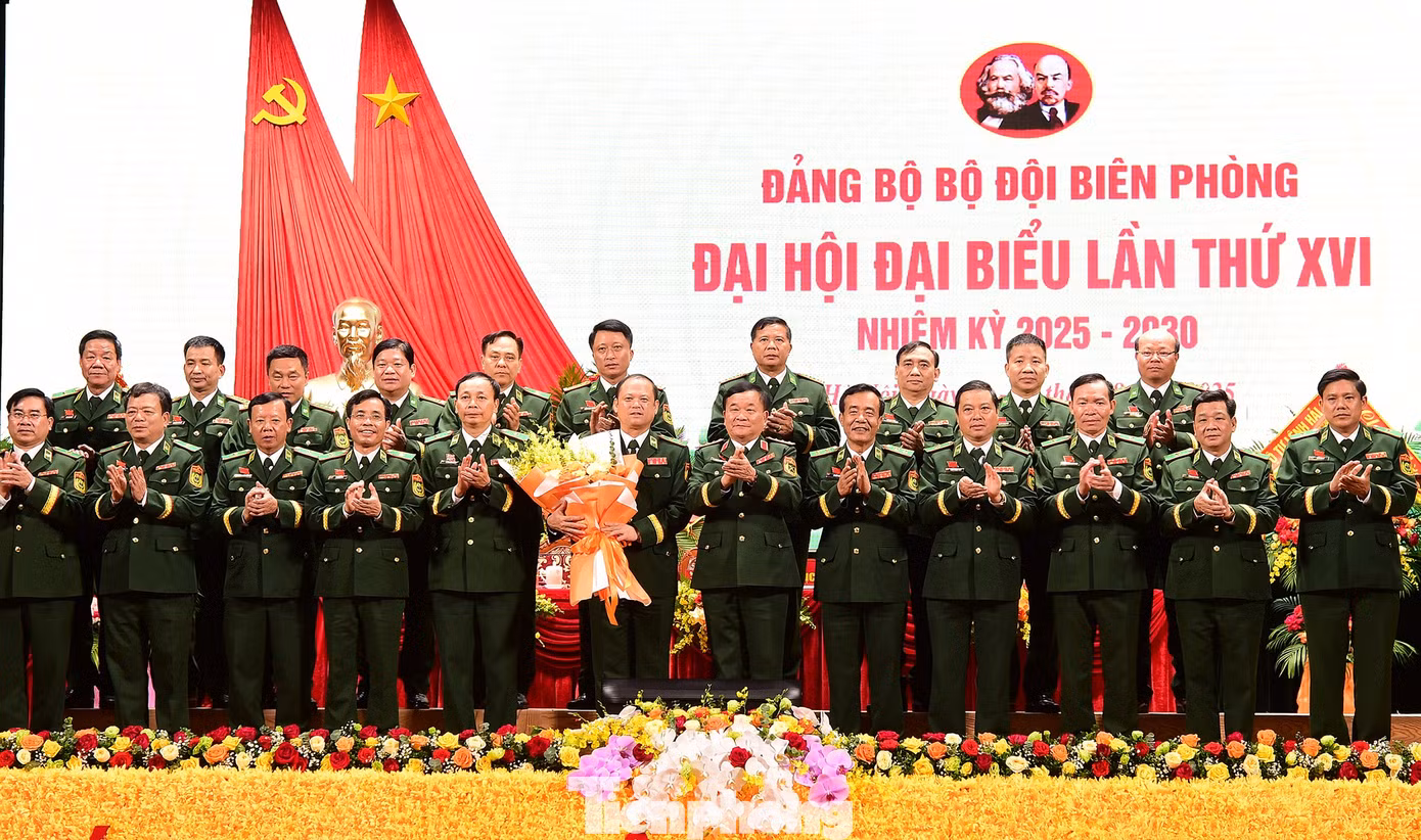 tp-daihoi-bodoibienphong.jpg